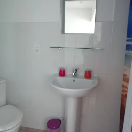 La Grange Guest house *